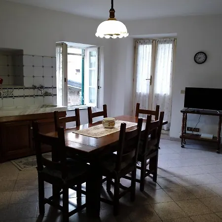 Casa Della Nonna شقة Pignona